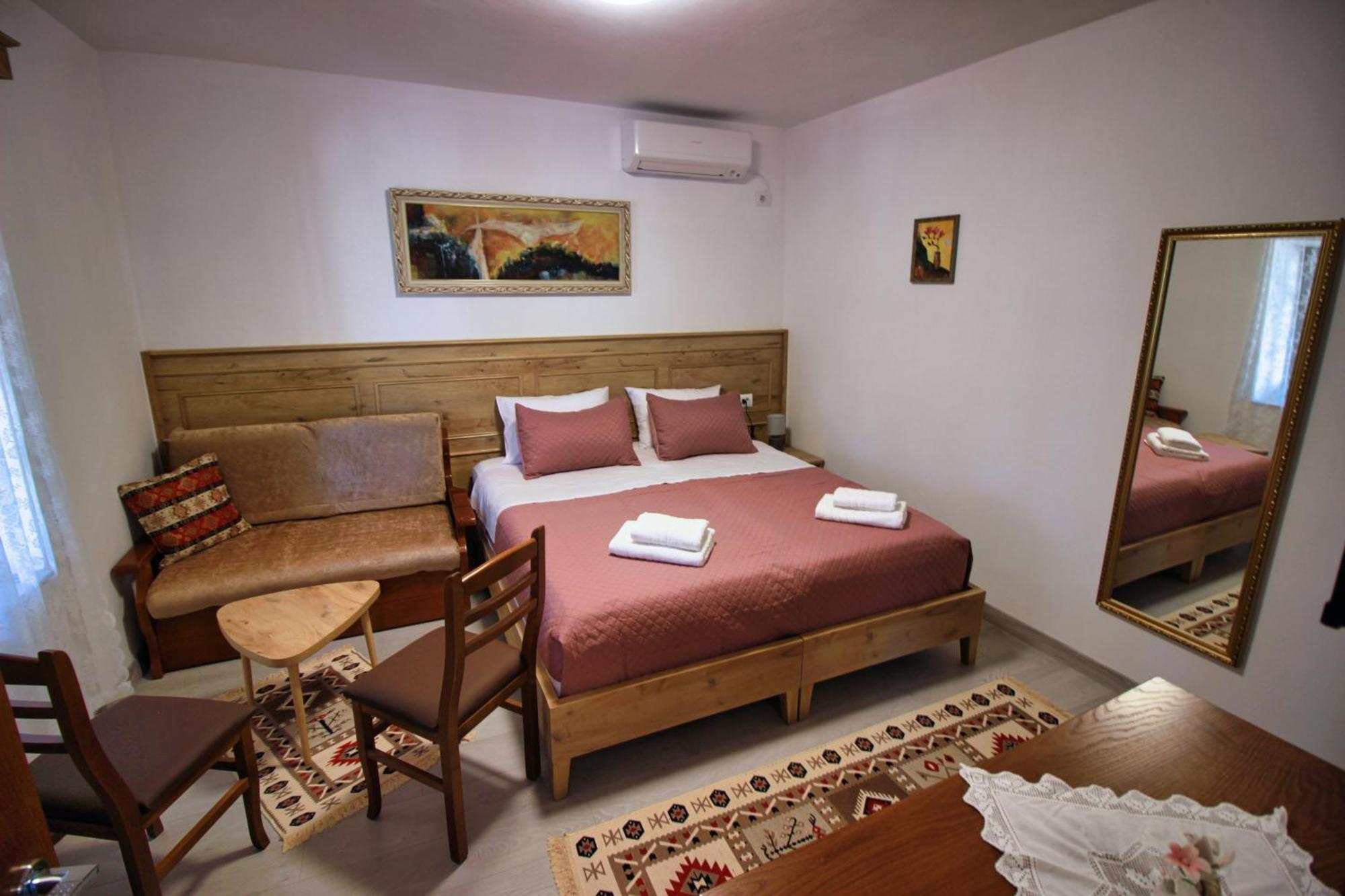 Emblematic House Apartment 4 Gjirokastër Buitenkant foto