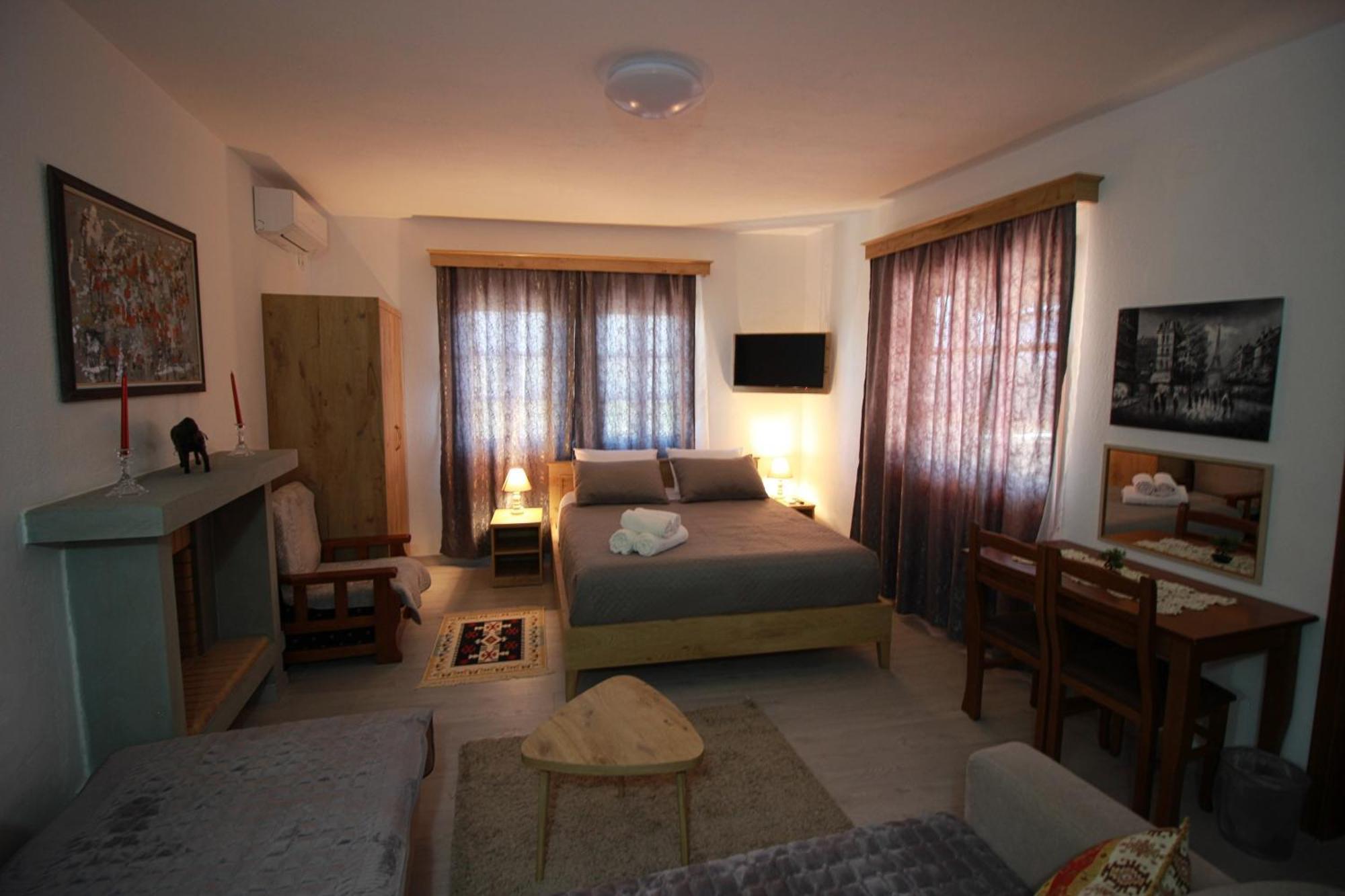 Emblematic House Apartment 4 Gjirokastër Buitenkant foto