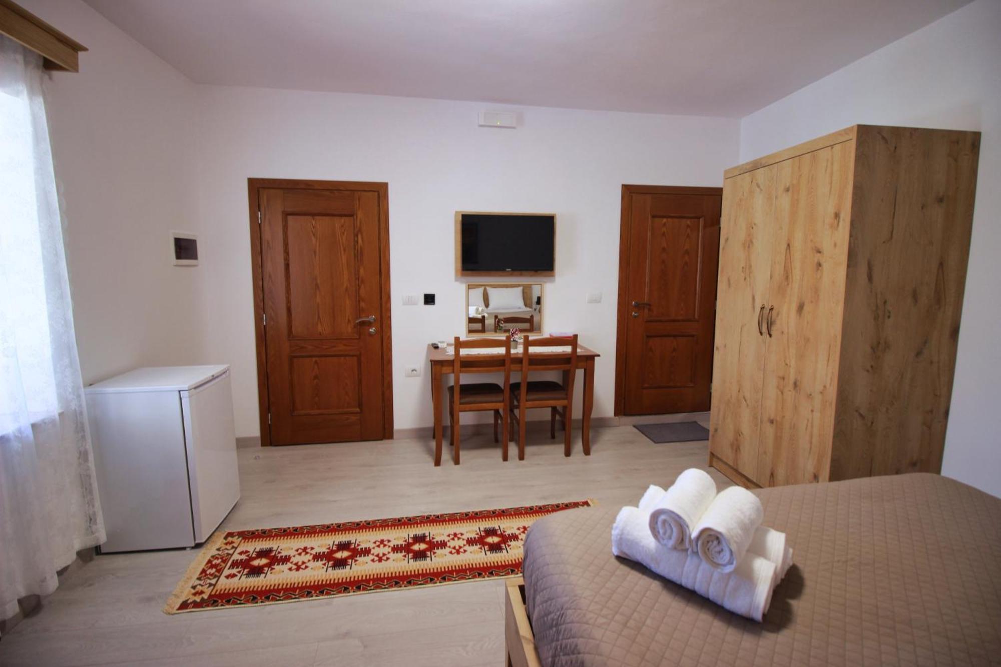Emblematic House Apartment 4 Gjirokastër Buitenkant foto