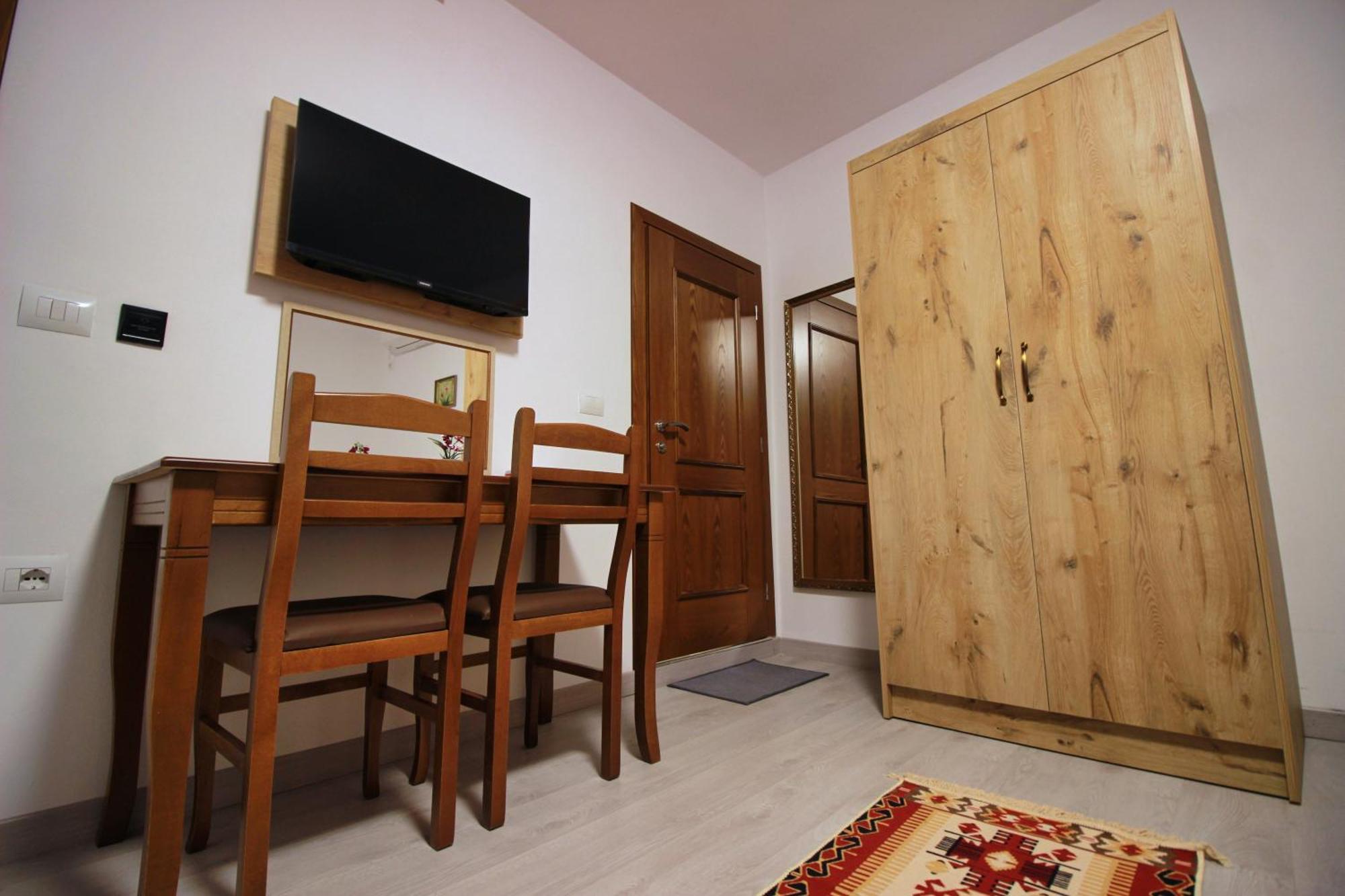 Emblematic House Apartment 4 Gjirokastër Buitenkant foto